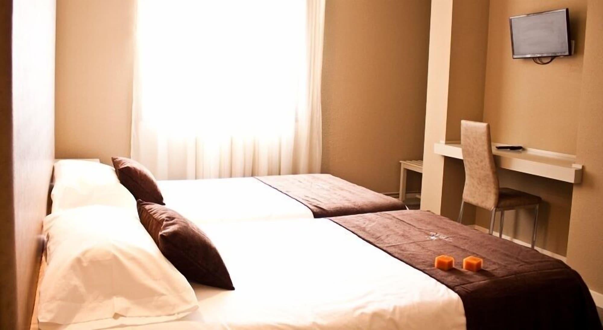 Hotel Corona De Galicia Valga Eksteriør bilde