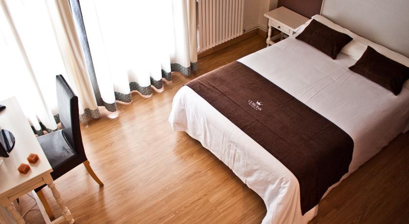 Hotel Corona De Galicia Valga Eksteriør bilde