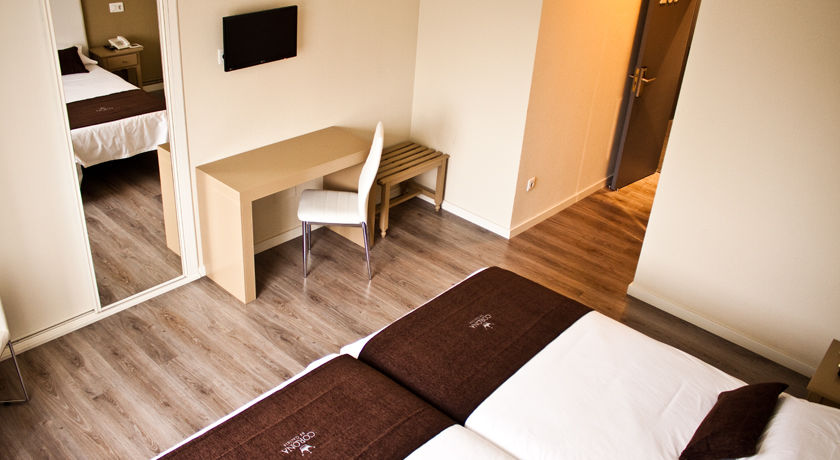 Hotel Corona De Galicia Valga Eksteriør bilde